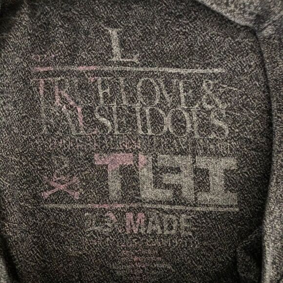 TLFI Brand Movie Poster Graphic T-Short Grey L - Picture 4 of 5